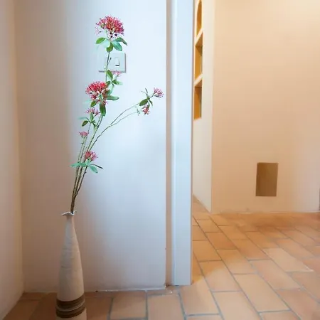 Urban Retreat - Ambrogiohost Apartamento